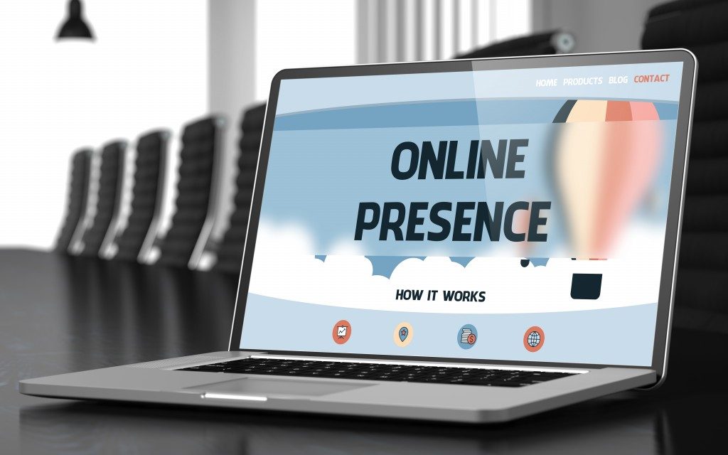 Online presence presentation on a laptop